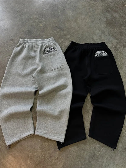 Retro High Street Men’s Sports Suit – Embroidered Hoodie & Sweatpants Set